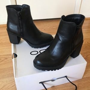 Aldo Dennisa boots